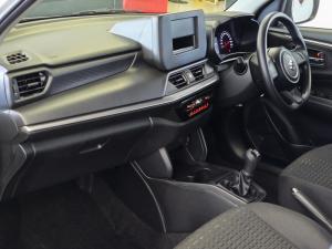 Suzuki Swift 1.2 GL - Image 11