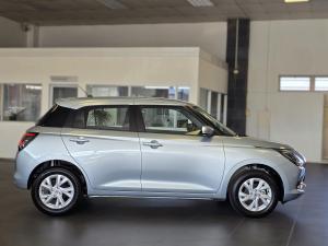 Suzuki Swift 1.2 GL+ manual - Image 10