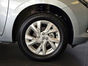 Suzuki Swift 1.2 GL+ manual - Image 12