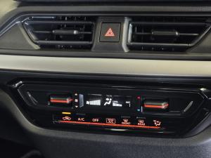 Suzuki Swift 1.2 GL+ manual - Image 19
