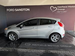 Ford Fiesta 5-door 1.0T Trend - Image 3