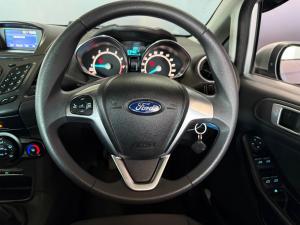 Ford Fiesta 5-door 1.0T Trend - Image 5