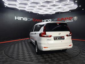 Toyota Rumion 1.5 S - Image 4