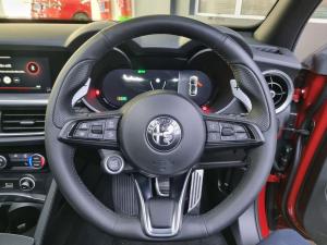 Alfa Romeo Stelvio 2.0T Veloce Q4 - Image 19