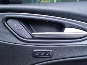 Alfa Romeo Stelvio 2.0T Veloce Q4 - Image 25