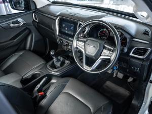Isuzu D-Max 1.9TD double cab LS manual - Image 12