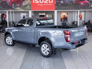 Isuzu D-Max 1.9TD Extended cab LS auto - Image 10
