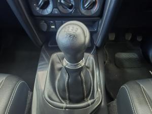 Toyota Fortuner 2.4GD-6 manual - Image 9