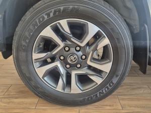 Toyota Fortuner 2.4GD-6 manual - Image 15