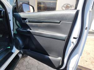 Toyota Hilux 2.8GD-6 Xtra cab 4x4 Legend 50 - Image 25