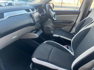 Renault Triber 1.0 Prestige - Image 7