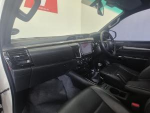 Toyota Hilux 2.8GD-6 Xtra cab 4x4 Legend manual - Image 7