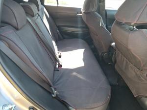 Toyota Corolla Cross 1.8 XR - Image 17