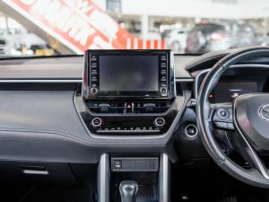 Toyota Corolla Cross 1.8 XR - Image 9