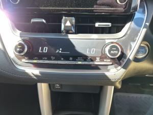 Toyota Corolla Cross 1.8 Hybrid XR - Image 14