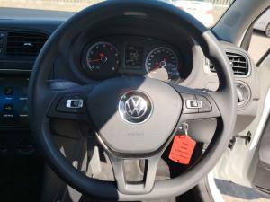 Volkswagen Polo Vivo hatch 1.4 Comfortline - Image 8