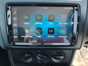 Volkswagen Polo Vivo hatch 1.4 Comfortline - Image 13
