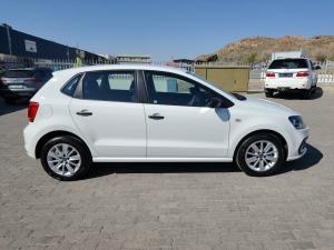 Volkswagen Polo Vivo hatch 1.4 Comfortline - Image 3