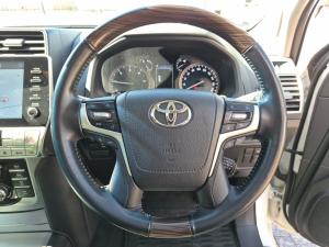 Toyota Land Cruiser Prado 2.8GD VX-L - Image 8