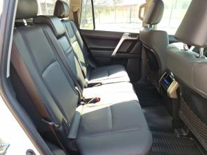 Toyota Land Cruiser Prado 2.8GD VX-L - Image 17