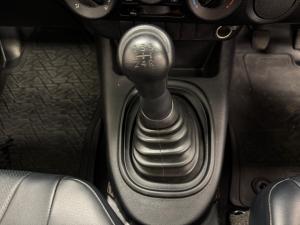 Toyota Hilux 2.0 single cab S (aircon) - Image 9