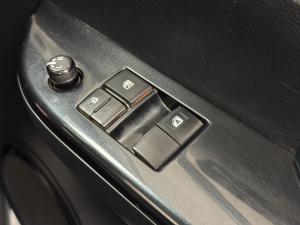 Toyota Hilux 2.0 single cab S (aircon) - Image 15