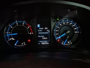 Toyota Hilux 2.8GD-6 Xtra cab 4x4 Legend auto - Image 9