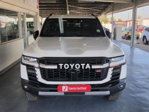 Toyota Land Cruiser 300 3.3D GR-Sport - Image 4