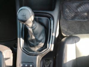 Toyota Hilux 2.8GD-6 Xtra cab 4x4 Legend 50 - Image 12