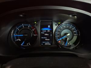 Toyota Hilux 2.8GD-6 double cab 4x4 Legend 55 - Image 9