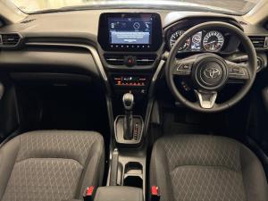 Toyota Urban Cruiser 1.5 XR auto - Image 6