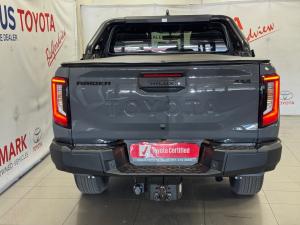 Toyota Hilux 2.8GD-6 double cab Raider 4x4 - Image 5