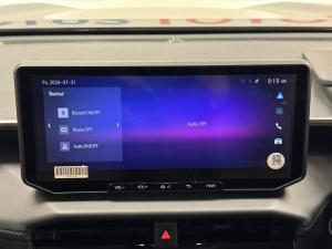 Toyota Hilux 2.8GD-6 double cab Raider 4x4 - Image 12
