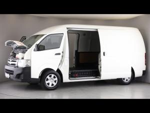 Toyota Quantum 2.7 S-Long panel van - Image 26
