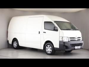Toyota Quantum 2.7 S-Long panel van - Image 1