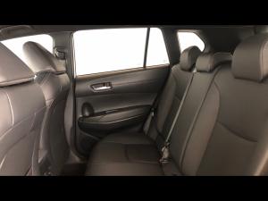 Toyota Corolla Cross 1.8 Hybrid XS - Image 11