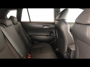 Toyota Corolla Cross 1.8 Hybrid XS - Image 12
