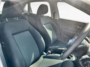 Volkswagen Polo Vivo hatch 1.4 - Image 14