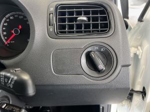 Volkswagen Polo Vivo hatch 1.6 Life - Image 22