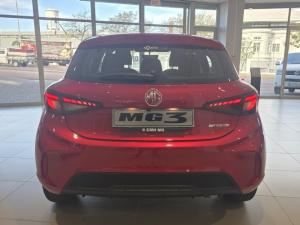 MG MG3 1.5 Comfort manual - Image 8