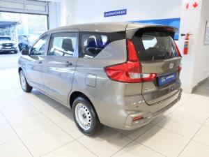 Toyota Rumion 1.5 S - Image 8
