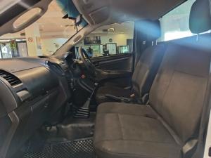 Isuzu D-Max Gen 6 250 single cab Fleetside safety - Image 7