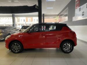 Suzuki Swift 1.2 GLX auto - Image 10