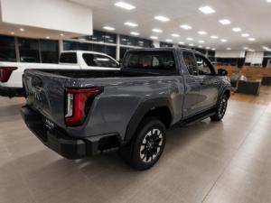 Toyota Hilux 2.8GD-6 Xtra cab Raider X - Image 3