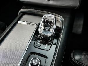 Volvo XC90 T8 Twin Engine AWD Inscription - Image 17