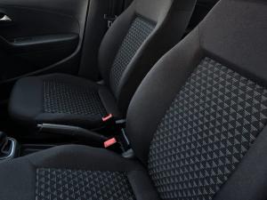 Volkswagen Polo Vivo hatch 1.4 - Image 16