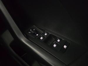 Volkswagen T-Cross 1.0TSI auto - Image 13