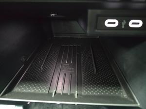 Volkswagen T-Cross 1.0TSI R-Line - Image 15