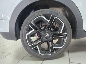 Volkswagen T-Cross 1.0TSI R-Line - Image 6