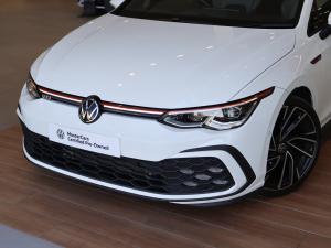 Volkswagen Golf GTI - Image 4